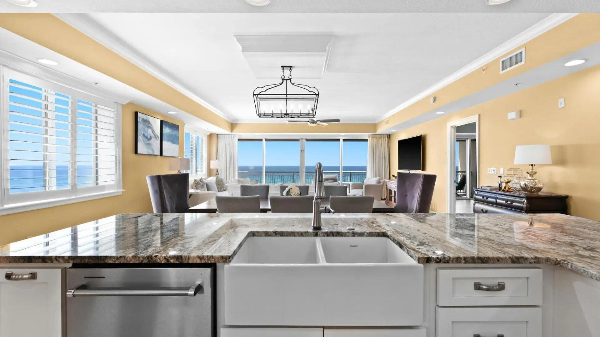 Dunes Of Crystal Beach 401 By Newman-Dailey Destin Holiday home